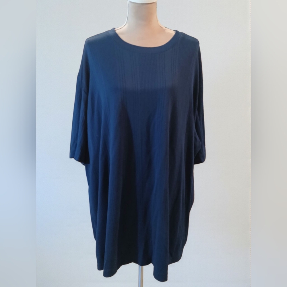 Liz Claiborne Plus Blue Ribbed Moisture Wicking Womans Tshirt Sz 4x Tall Modest